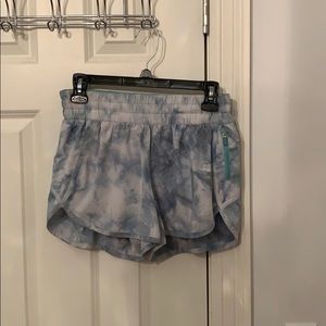 Lululemon Tracker Short V